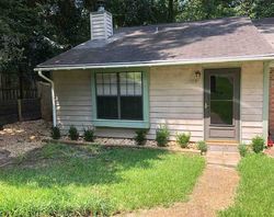 Pre-foreclosure in  PARKBROOK CIR Tallahassee, FL 32301