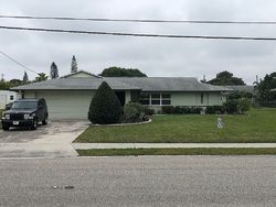 Pre-foreclosure in  COUNTRY CLUB BLVD Cape Coral, FL 33904