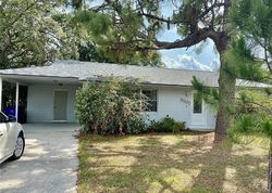 Pre-foreclosure in  DOLPHIN DR Sebring, FL 33870