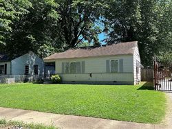 Pre-foreclosure in  E MALLORY AVE Memphis, TN 38111