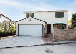 Pre-foreclosure in  HOLLYVISTA AVE Los Angeles, CA 90027