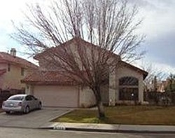 Pre-foreclosure in  CAMINITO LN Palmdale, CA 93550