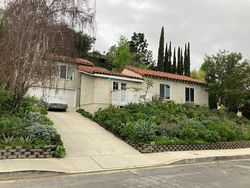 Pre-foreclosure in  DONA LOLA DR Studio City, CA 91604