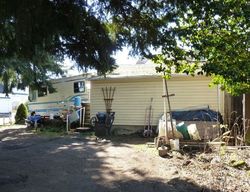 Pre-foreclosure in  N CATLIN AVE Portland, OR 97203