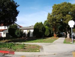 Pre-foreclosure Listing in N 6TH ST BURBANK, CA 91504