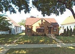 Pre-foreclosure in  S 17TH ST Milwaukee, WI 53221