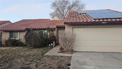 Pre-foreclosure in  HALEN ST Palmdale, CA 93552