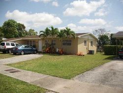 Pre-foreclosure in  SW 104TH AVE Miami, FL 33165