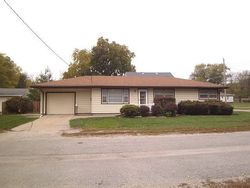 Pre-foreclosure in  PEARL ST Marseilles, IL 61341