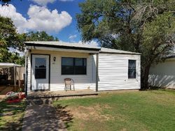 Pre-foreclosure in  40TH ST Lubbock, TX 79404