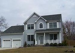 Pre-foreclosure in  ELIZABETH CT Mount Holly, NJ 08060