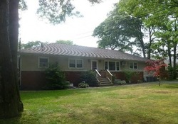 Pre-foreclosure in  HOLBROOK RD Holbrook, NY 11741