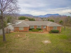 Pre-foreclosure in  BARRENS RD Roanoke, VA 24019