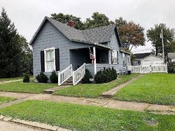 Pre-foreclosure in  CENTRAL AVE Anderson, IN 46012