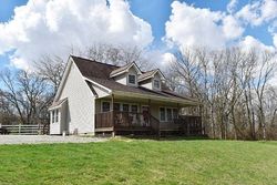 Pre-foreclosure in  MURLETTE RD SW Stoutsville, OH 43154