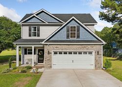 Pre-foreclosure in  HUNTER RD Sanford, NC 27332