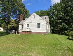 Pre-foreclosure in  FENTON AVE NE Canton, OH 44704