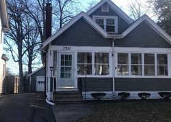 Pre-foreclosure in  OXBRIDGE DR Toledo, OH 43614
