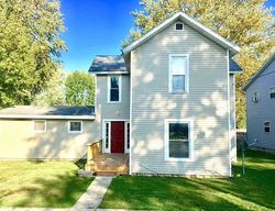 Pre-foreclosure in  WALNUT ST Green Camp, OH 43322