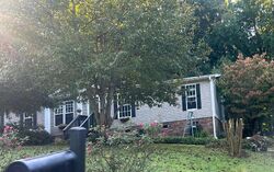 Pre-foreclosure in  KEM LN Mount Holly, NC 28120