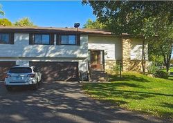 Pre-foreclosure in  GARDEN BLVD N Saint Paul, MN 55128