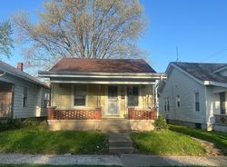 Pre-foreclosure in  CLEVELAND AVE Hamilton, OH 45013