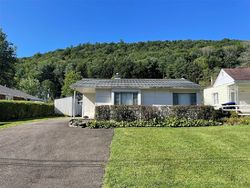 Pre-foreclosure in  ROSEDALE DR Binghamton, NY 13905