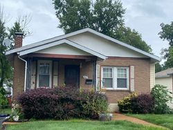 Pre-foreclosure in  OLDEN AVE Saint Louis, MO 63114