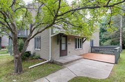 Pre-foreclosure in  GRENWICH TRL N Saint Paul, MN 55128