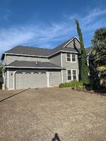 Pre-foreclosure in  KALUGIN CT Molalla, OR 97038