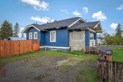 Pre-foreclosure in  S FREYA ST Spokane, WA 99202