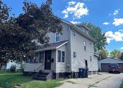 Pre-foreclosure in  KANSAS AVE Akron, OH 44314