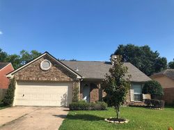 Pre-foreclosure in  LAKE BEND DR Houston, TX 77084