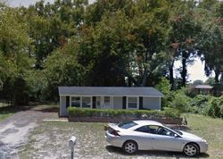 Pre-foreclosure in  PARK AVE Beaufort, SC 29902