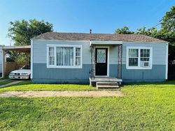 Pre-foreclosure in  LUCAS AVE Wichita Falls, TX 76301