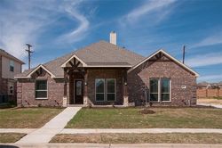 Pre-foreclosure in  CHATEAU AVE Kennedale, TX 76060