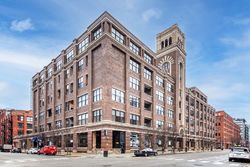 Pre-foreclosure in  W WASHINGTON BLVD UNIT 147 Chicago, IL 60607