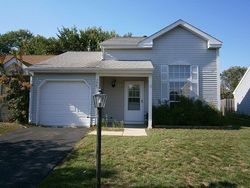 Pre-foreclosure in  BRITTANY LN Island Lake, IL 60042