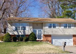 Pre-foreclosure in  N PARRISH LN Carbondale, IL 62901