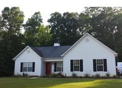 Pre-foreclosure in  WALTON WOODS CT Newnan, GA 30263