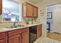 Pre-foreclosure in  LAKERIDGE CT Riverdale, GA 30274