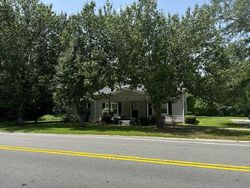 Pre-foreclosure in  GRAYSON NEW HOPE RD Grayson, GA 30017