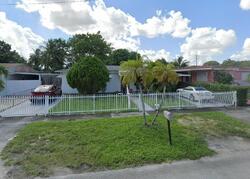 Pre-foreclosure in  E 53RD TER Hialeah, FL 33013