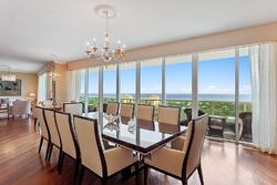 Pre-foreclosure in  NE 38TH CT  Miami, FL 33180