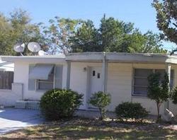 Pre-foreclosure in  DIXIE GARDEN LOOP Holiday, FL 34690