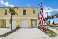 Pre-foreclosure in  NW 40TH WAY Fort Lauderdale, FL 33313