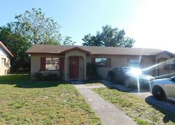 Pre-foreclosure in  LAS PALMAS CIR Avon Park, FL 33825