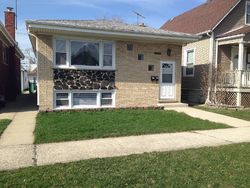 Pre-foreclosure in  W 58TH ST Summit Argo, IL 60501