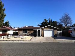 Pre-foreclosure in  HARRIETT DR Waterford, CA 95386