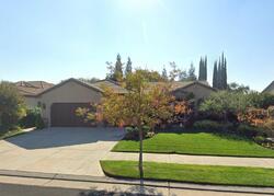 Pre-foreclosure in  EVERGLADE AVE Clovis, CA 93619